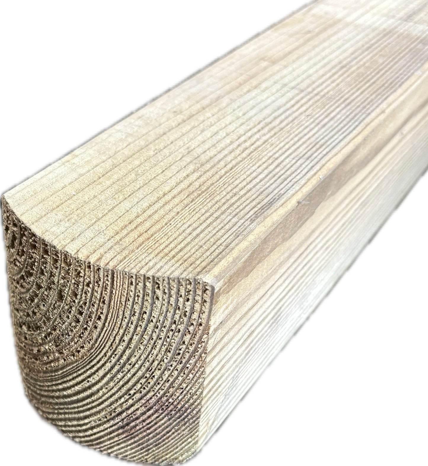 Pfosten aus Kiefer KDI grün – 90 × 90 mm, Rundkopf, 4-seitig gehobelt / gefast