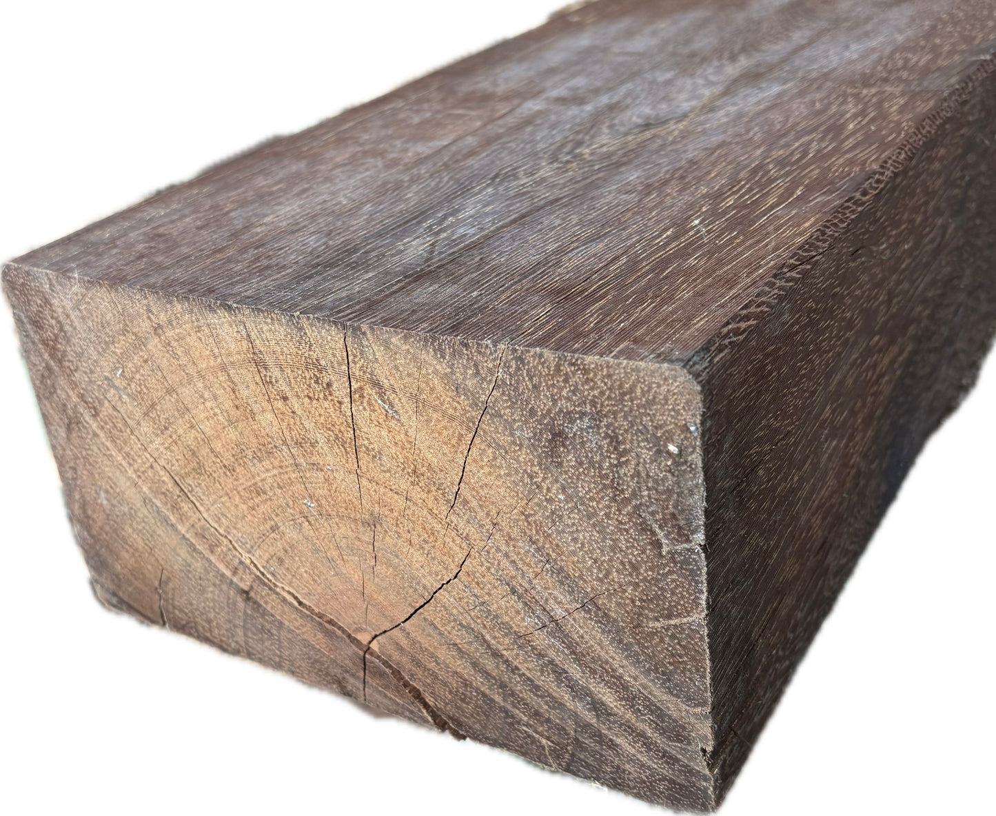 Gartenschwellen aus Bongossi 130 × 230 mm, 4-seitig gehobelt und gefast, grob gekappt